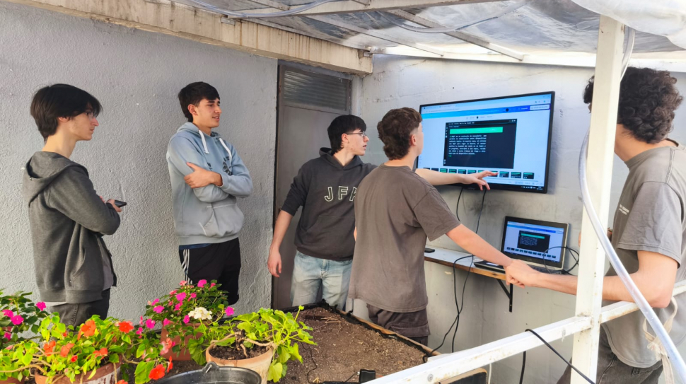 WhatsApp Image 2025-12-02 at 14.27.52